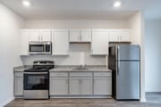 1BR, 1BA - 600SF - Kitchen