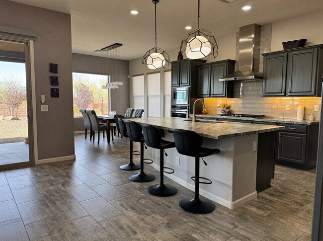 4590 Fletcher Ct