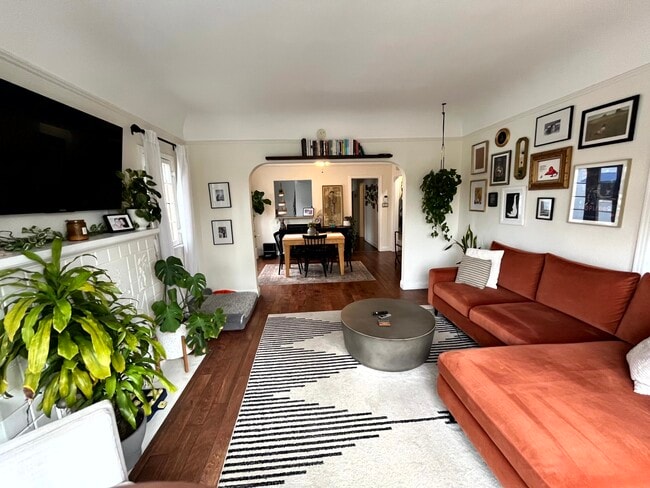 LIVING AND DINING ROOM