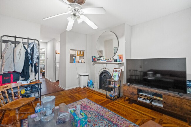 Photo - 275 Dwight St Unidad 1
