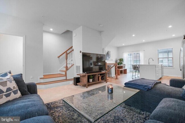 Photo - 52 Caswell Dr