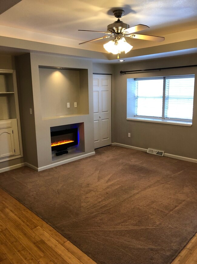 Photo - 2325 Sierra St