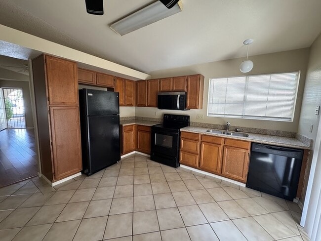 Photo - 7427 W Cherry Hills Dr