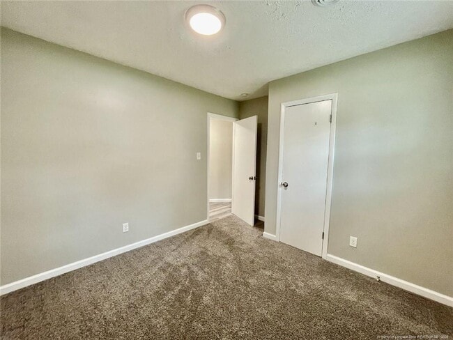6405 Lorell Ct