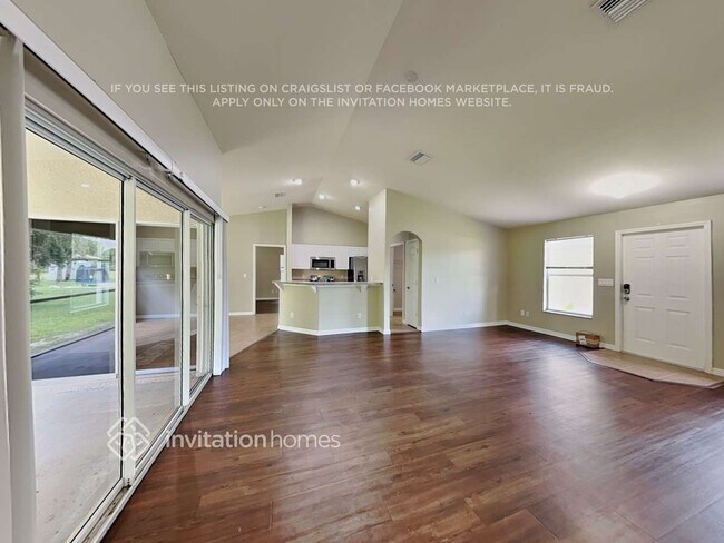 Photo - 6333 Fielding St