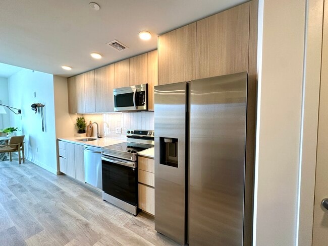 Photo - 229 NW 30th St Unit S12