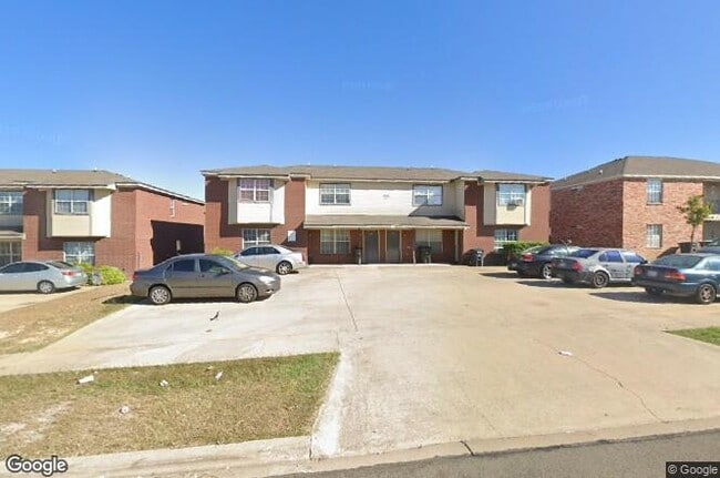 Photo - 2810 Cantabrian Dr Unidad C