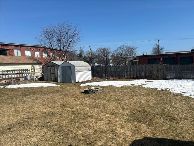 Photo - 60 Field St Unit 2