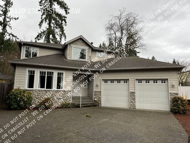 Edmonds 3bed 2.5 House with large yard clo... - Edmonds 3bed 2.5 House with large yard clo...