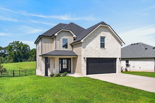 Photo - 393 Frontier Dr