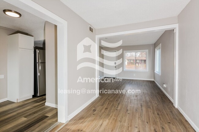 Photo - 32 Barcelona Ave