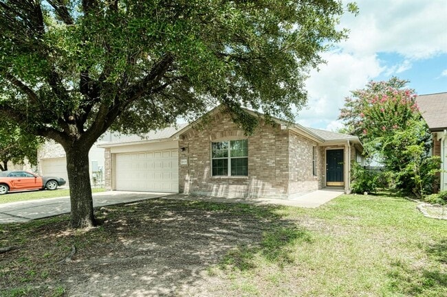 Photo - 18329 Maxa Dr Casa