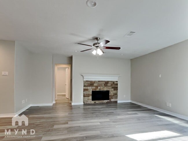 Photo - 32215 Archer Park