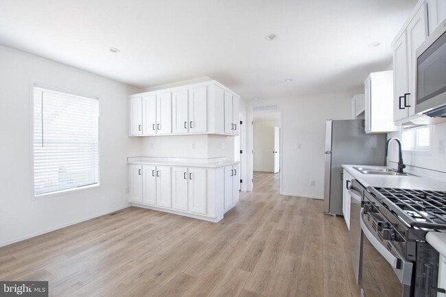 Photo - 11386 1st St