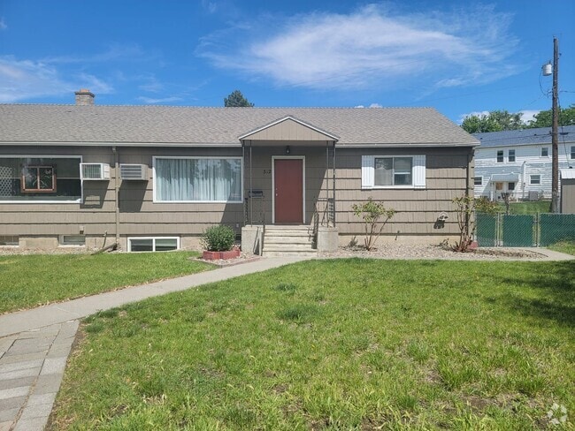 Building Photo - Move-In Ready 2-Bedroom Duplex in Richland Rental