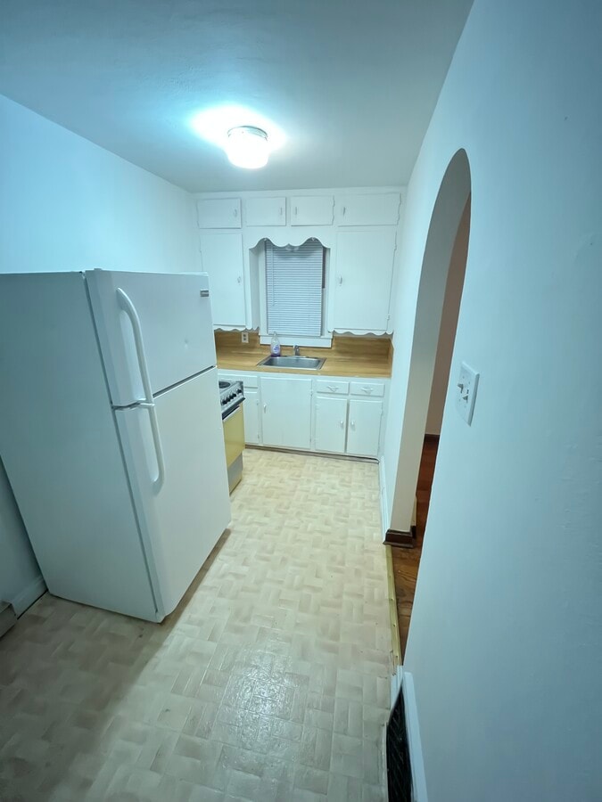 Photo - 805 W Ashland Ave