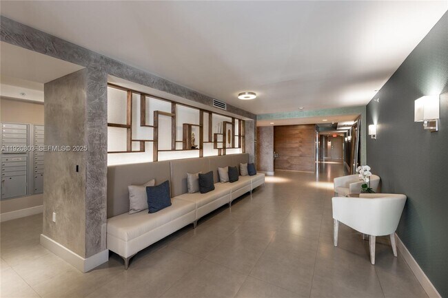 Photo - 600 NE 27th St Unit 2605