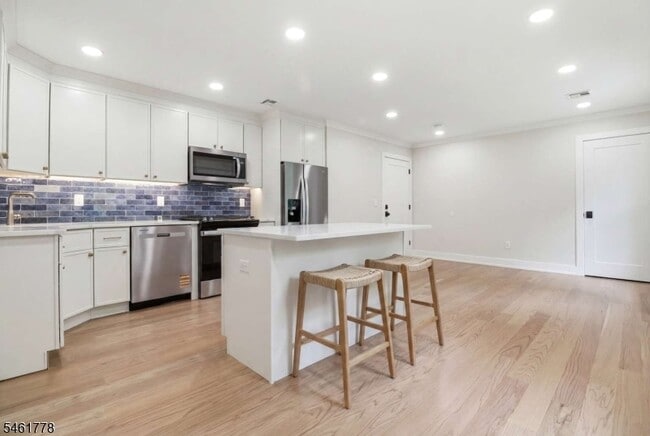 134 Snyder Ave