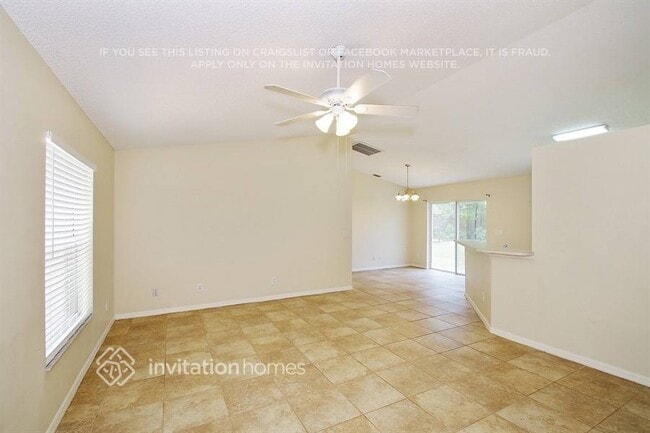 Photo - 3009 Tropical Cir SE
