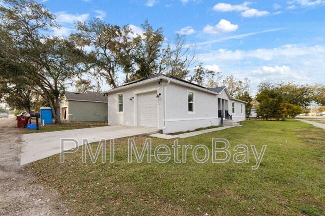 Photo - 902 W Alsobrook St