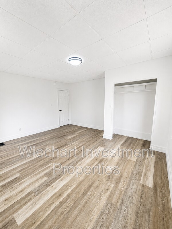 Photo - 924 W Wayne St