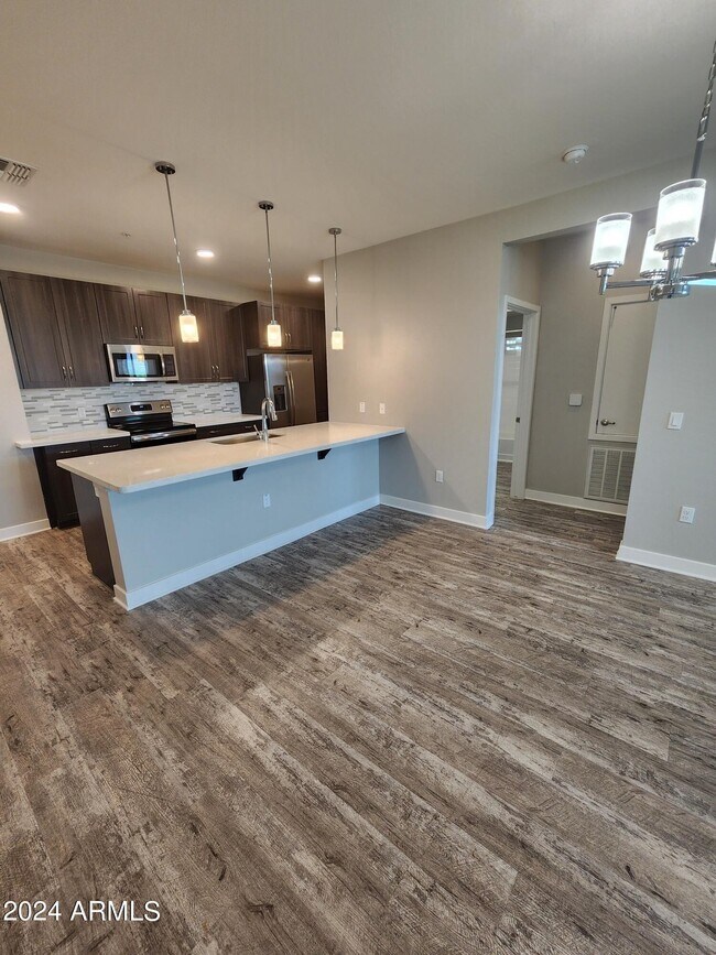 Photo - 5550 E Deer Valley Dr Unit 2M