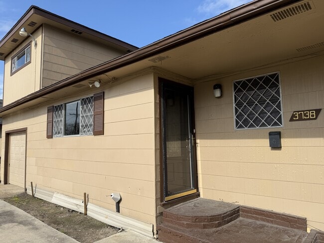 Photo - 3738 7th Ave