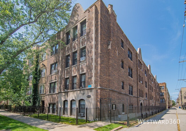 Building Photo - 1620 W Farwell Ave Unit G