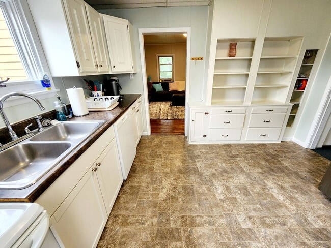 Photo - 217 McLane Ave Unidad 217 B