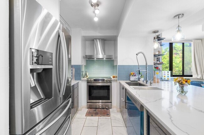 Photo - 551 Observer Hwy Condo Unit 3C