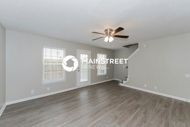 2 Bedroom Pet-Friendly Home in La Vergne, TN with Main Street Renewal