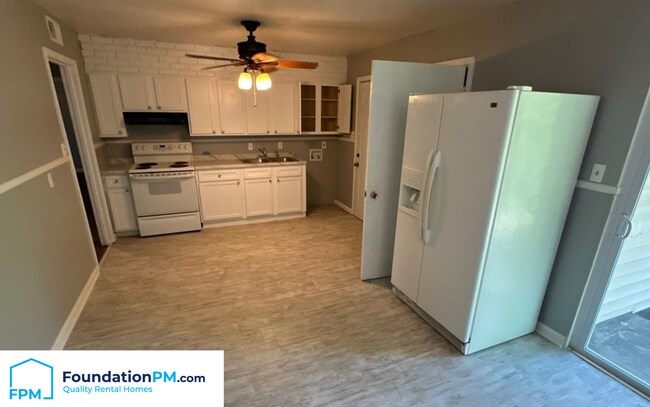 Photo - 2232 Pueblo Ave