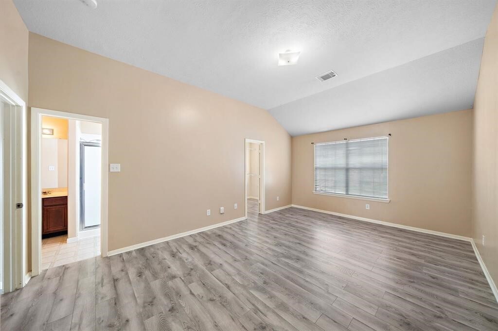 Photo - 6503 Holly Cove Ln