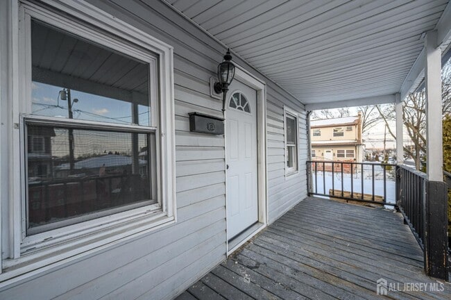 Photo - 408 David St