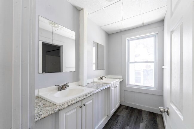 Photo - 30 Chestnut St Unit 2