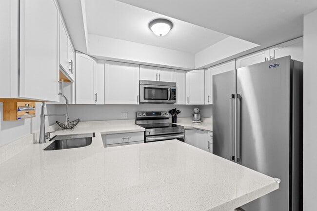 Photo - 3715 Village Dr