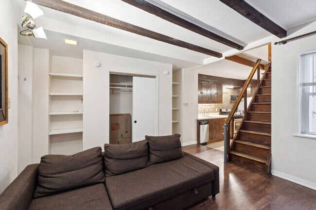 Photo - 760 S Sheridan St Townhome