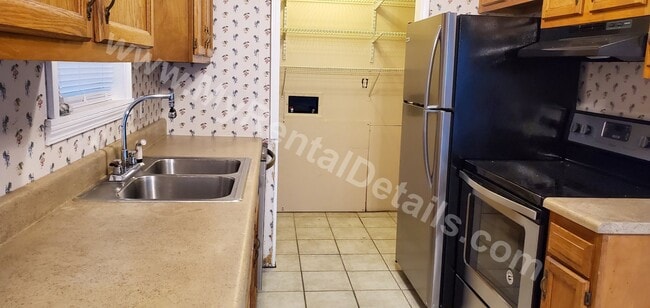 Photo - 5 Frankie Ln