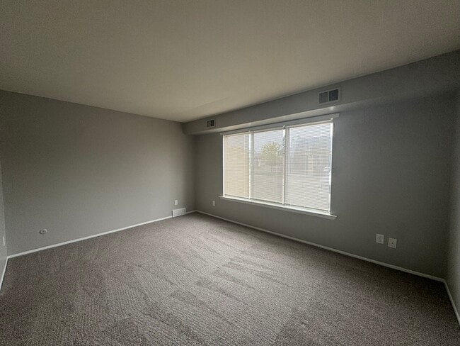 Photo - 413 St John St