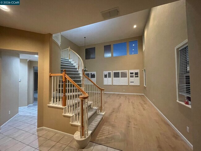 Photo - 2649 Torrey Pines Dr