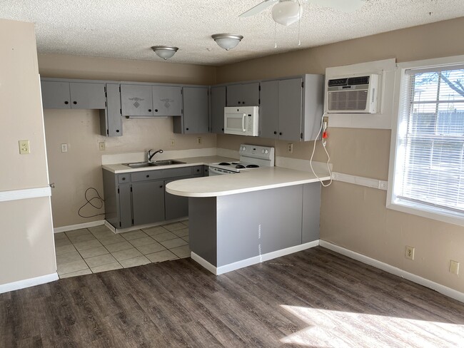 Photo - 401 Willett Pl Blvd Unit 401