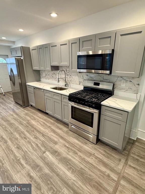 Photo - 6422 N 21st St