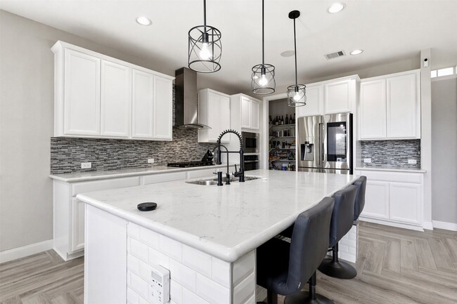 Photo - 5926 Marble Bend Ln