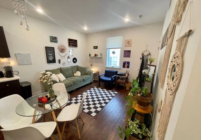 Photo - Newly Renovated Apartments-Temple University Unit 1