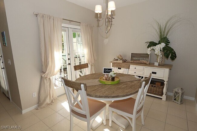 Photo - 7058 Barrington Cir Unidad 102