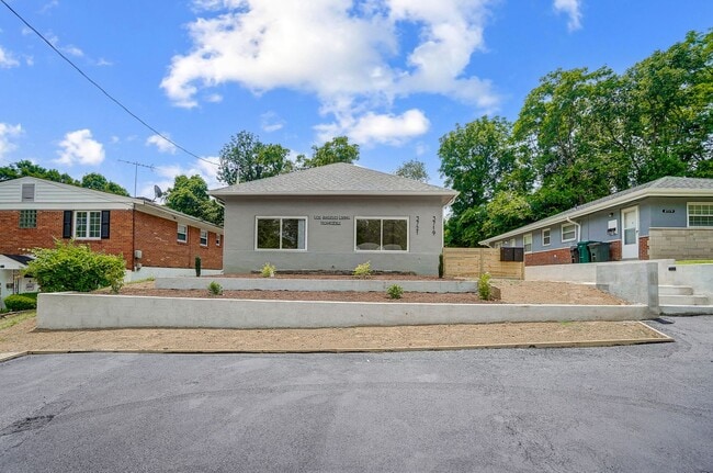 Building Photo - 3719-3721 Kirkup Ave Unit 3721 Rental