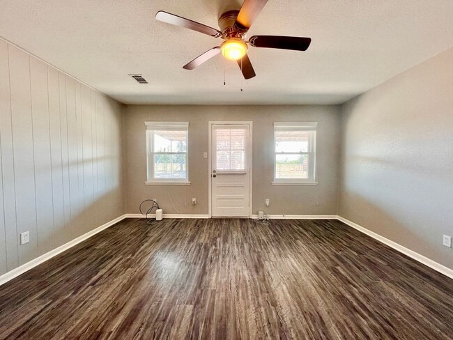Photo - Beautiful one story home in Rosenberg, TX
