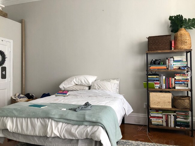 Photo - 307 Beacon St