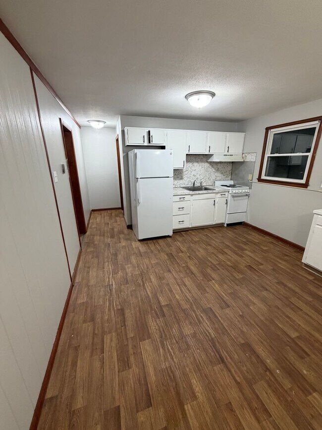 Photo - 58 Marconi Ave Unit 3