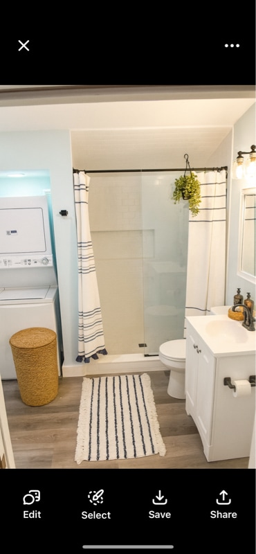 Photo - 1911 Capital St